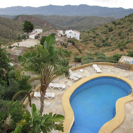 Albarico Retreat Villa Bedar Exterior photo