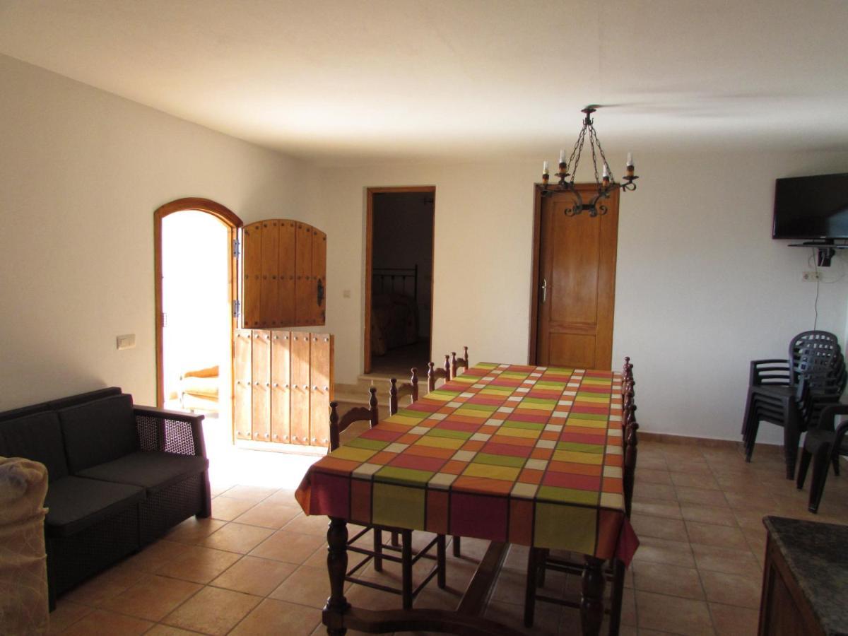 Albarico Retreat Villa Bedar Exterior photo