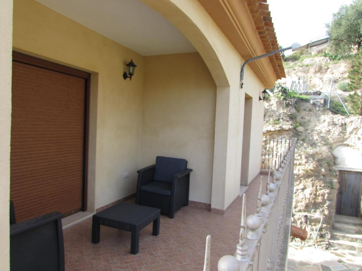 Albarico Retreat Villa Bedar Exterior photo